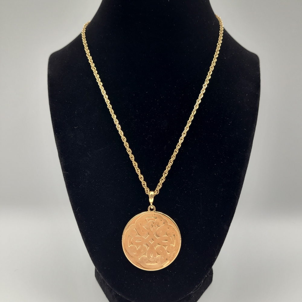Gold Tone Medallion Pendant Necklace Vintage Style Coin Disc